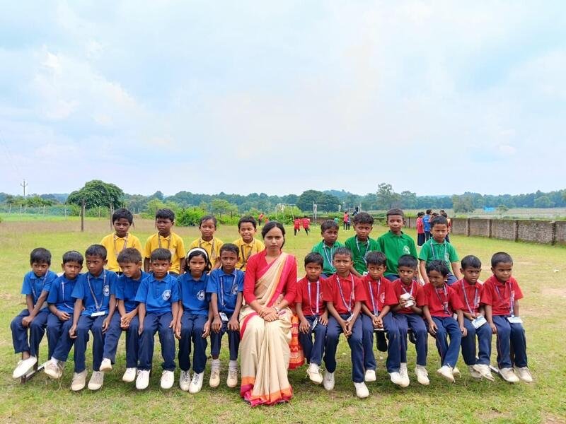 Class photograph with class teacher
